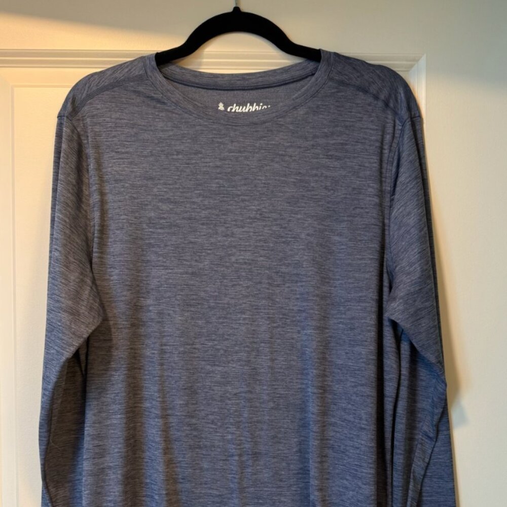 Chubbies Ultimate Tee Long Sleeve Blue Medium Performance Shirt Athletic